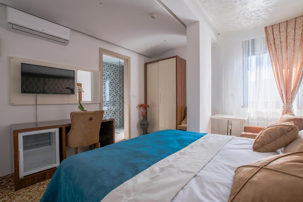 New Hotel Ilidža エクステリア 写真