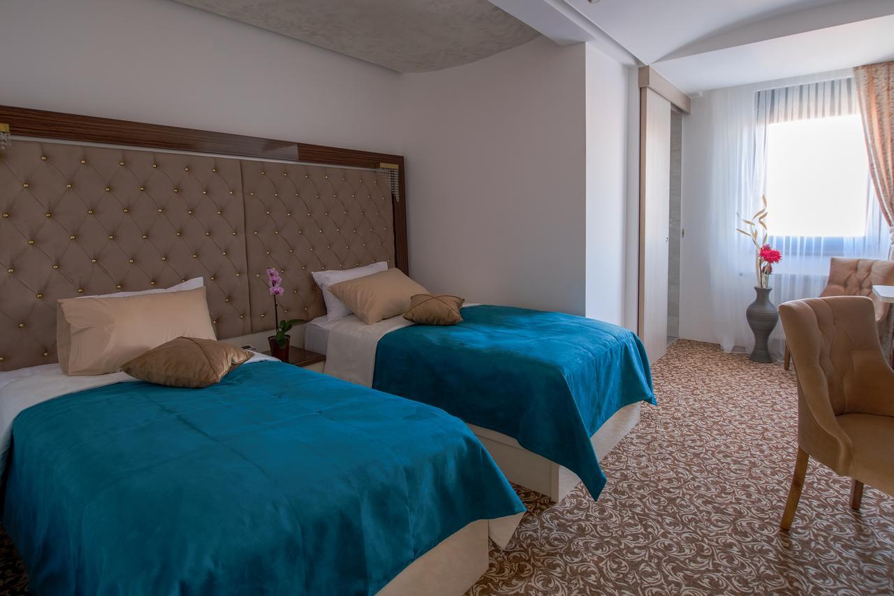 New Hotel Ilidža エクステリア 写真