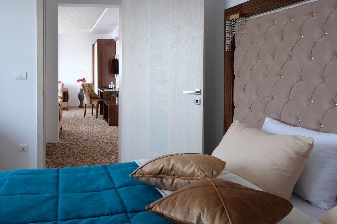 New Hotel Ilidža エクステリア 写真