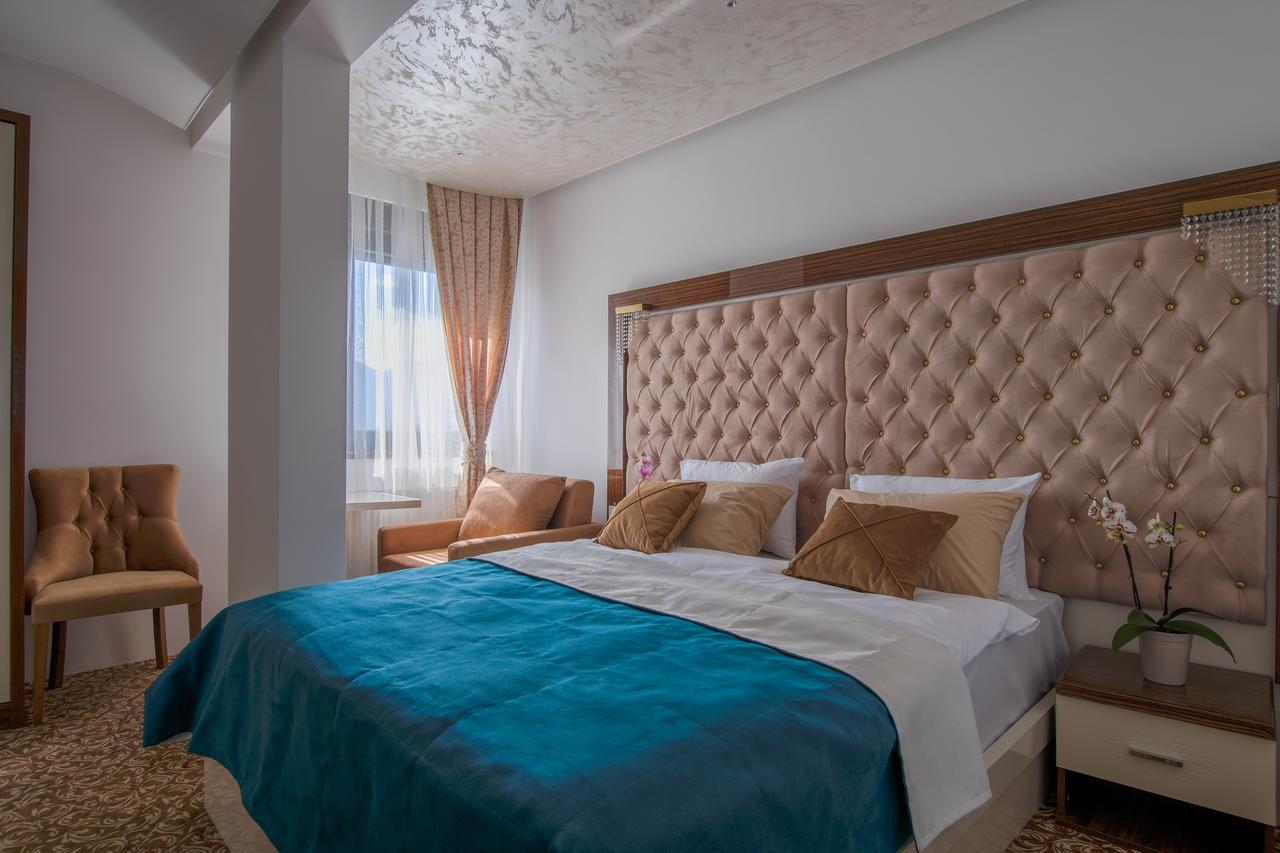 New Hotel Ilidža エクステリア 写真