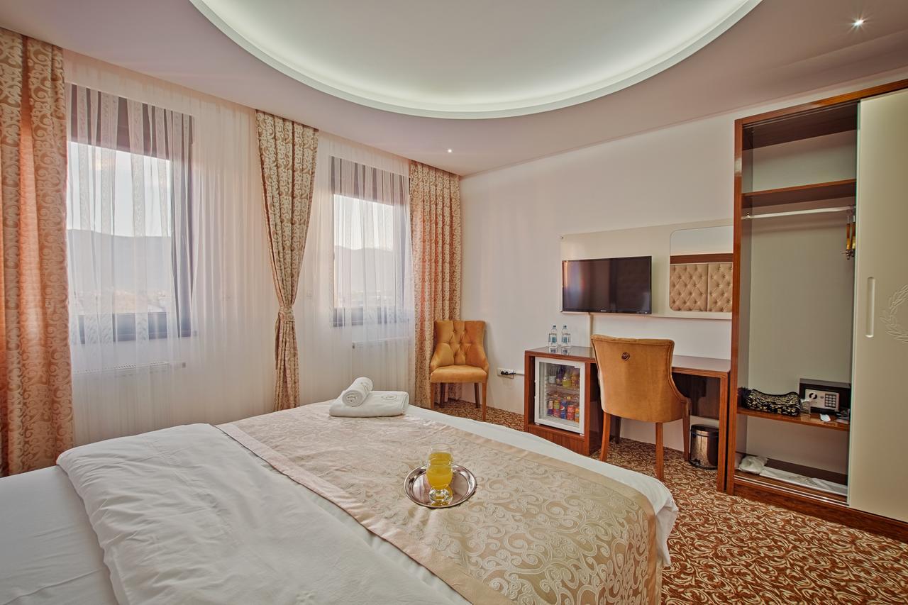 New Hotel Ilidža エクステリア 写真