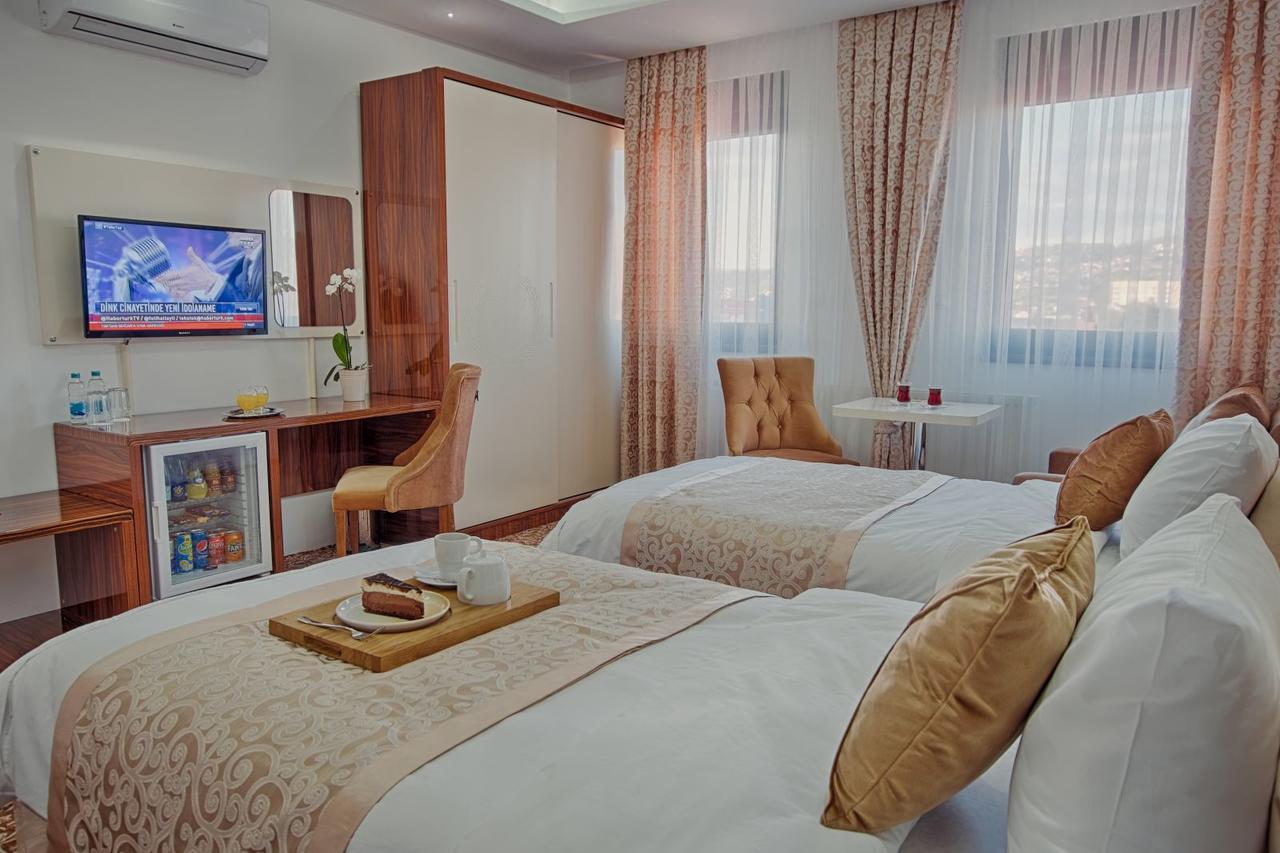 New Hotel Ilidža エクステリア 写真