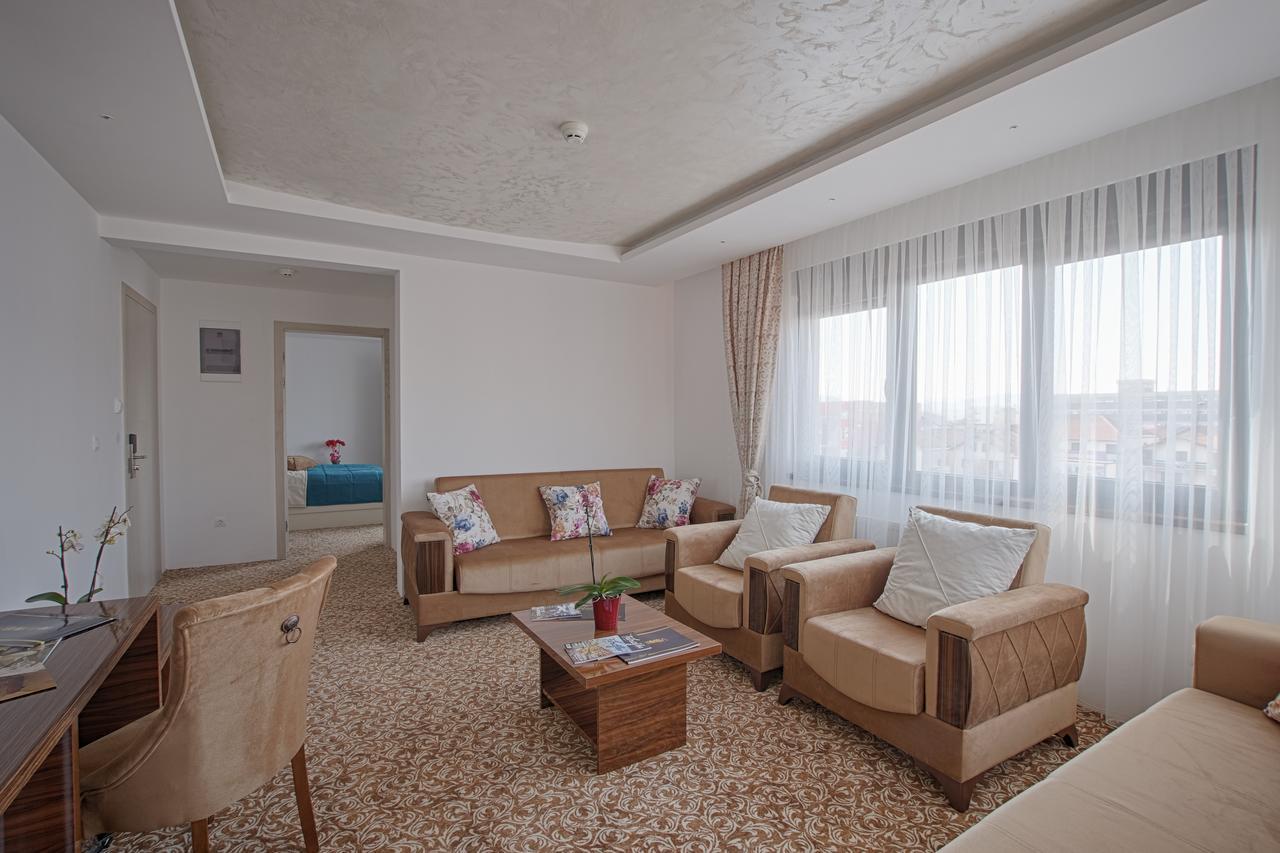 New Hotel Ilidža エクステリア 写真